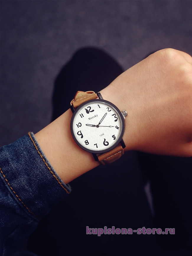 Наручные часы «Simple»