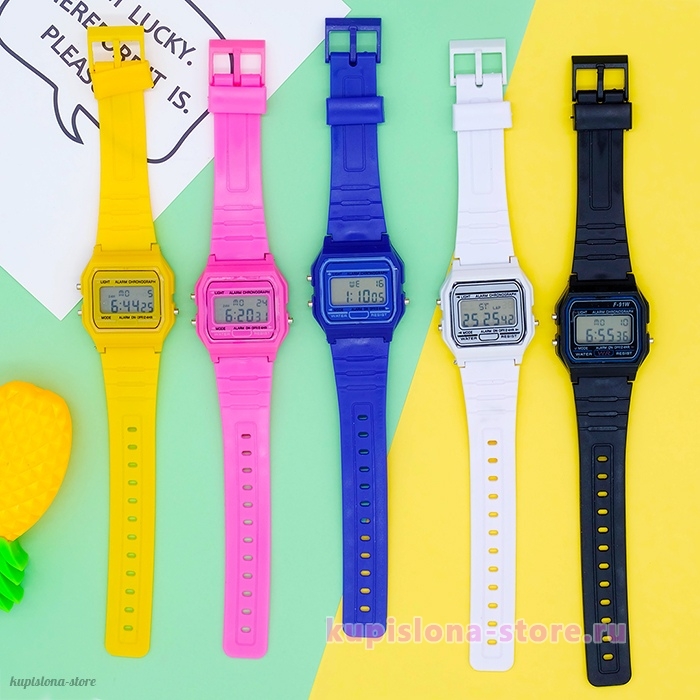 Наручные электронные часы «Color»