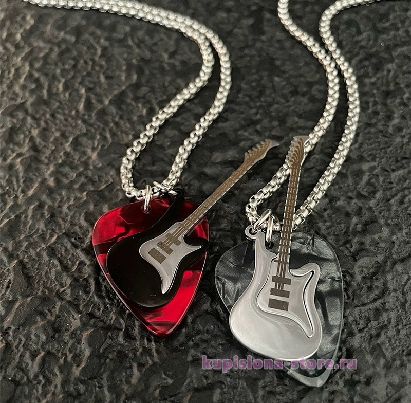 Подвеска на цепочке «Rock forever» Подвеска на цепочке «Rock forever»