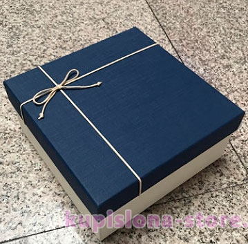 Подарочная коробка «White & blue» маленькая Подарочная коробка «White & blue» маленькая