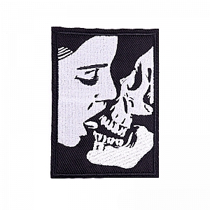 Нашивка «The kiss of death»