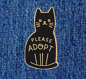Брошь-значок «Please adopt»
