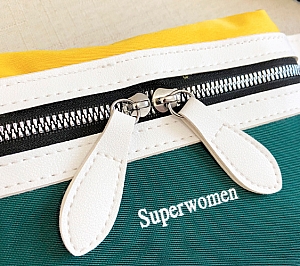 Поясная сумка «Superwomen»